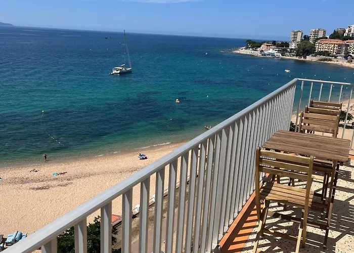 Apartment Le Face A La *